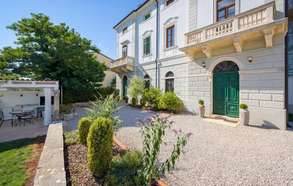 Villa Vigneri Novigrad  Luaran gambar
