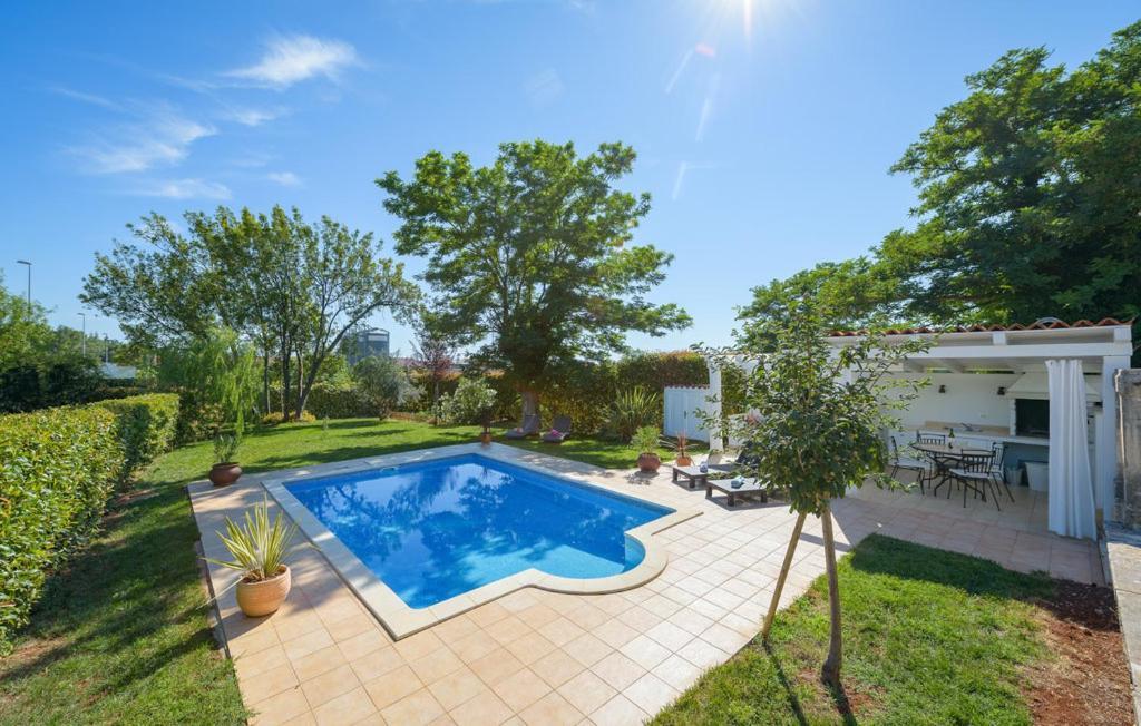 Villa Vigneri Novigrad  Luaran gambar