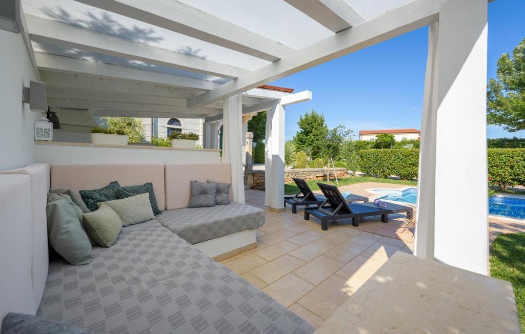 Villa Vigneri Novigrad  Luaran gambar
