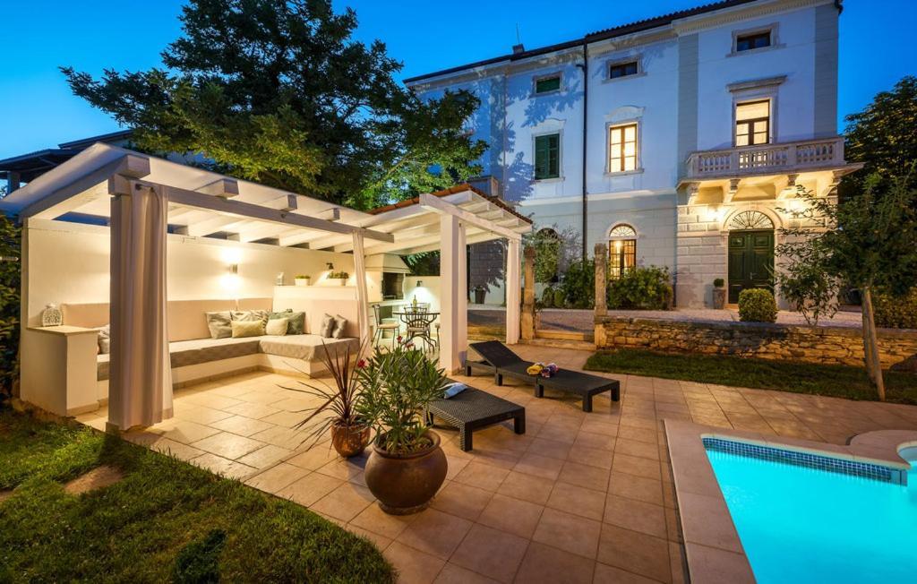 Villa Vigneri Novigrad  Luaran gambar